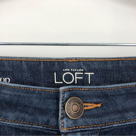 Loft Curvy Crop Jeans Dark Wash Size 12 - Picture 5 of 9